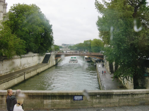D1000017.jpg